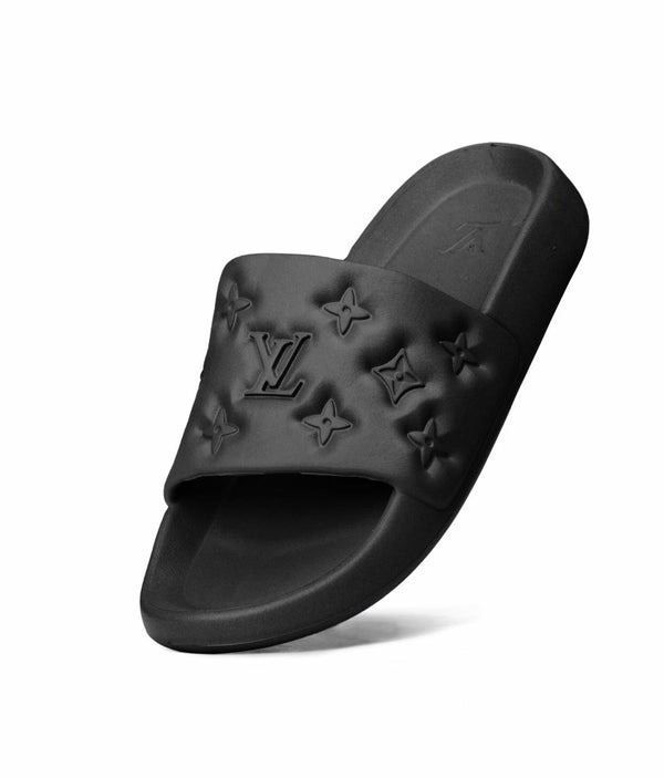 Louis Vuitton slippers